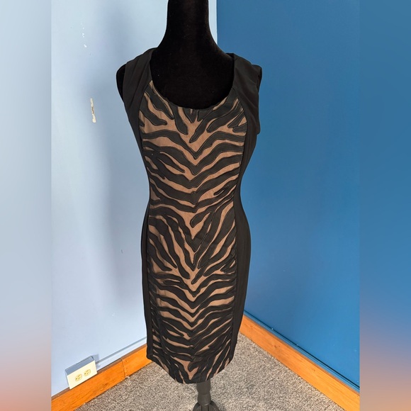 Anne Klein Dresses & Skirts - Anne Klein Zebra Print Illusion Sheath Dress Size 8P (Retail $130)